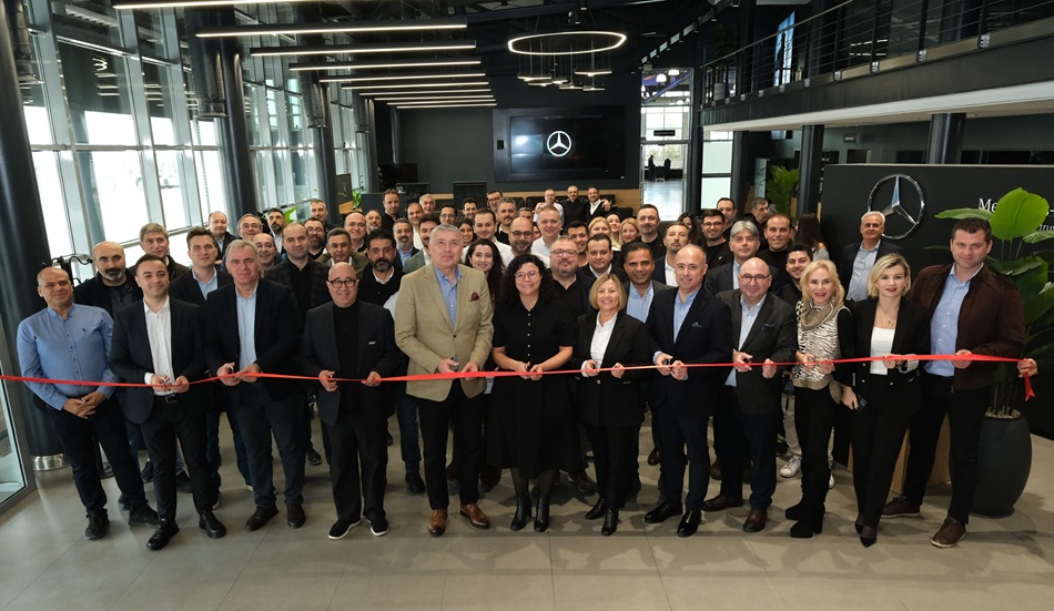 Mercedes-Benz Türk Aksaray Müşteri Merkezi Yenilenen Yüzüyle Hizmete Açıldı